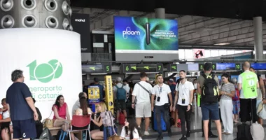 U mbyll pas shpërthimit të vullkanit Etna/ Aeroporti i Catanias rikthen fluturimet