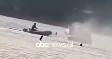 VIDEO/ Skafi në det, momenti nga shpërthimi i motorit ku u plagosën 4 persona