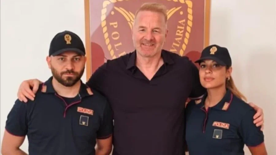 Incident për Igli Taren në Itali  i vidhet çanta në udhëtimin me tren drejt Romës