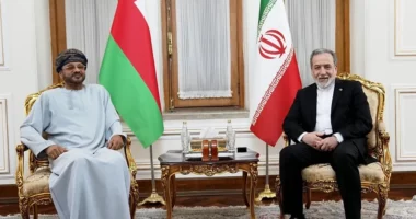 Irani dhe Omani diskutojnë korridorin e përkohshëm në Ngushticën e Hormuzit
