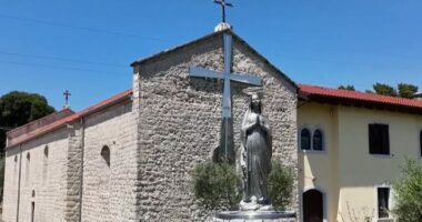 Plot tetë shekuj mes historisë dhe besimit/ Kisha e Zojës Nunciatë në Lezhë, monument i rrallë i besimit që i ka rezistuar shekujve