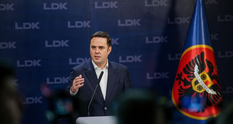 Kosovë  Abdixhiku  Heqim dorë nga çdo kërkesë  presidenti të jetë jopartiak