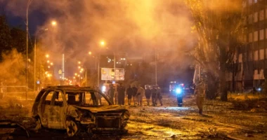 Breshëri bombardimesh ruse në Kiev, 5 të vrarë dhe 23 të plagosur