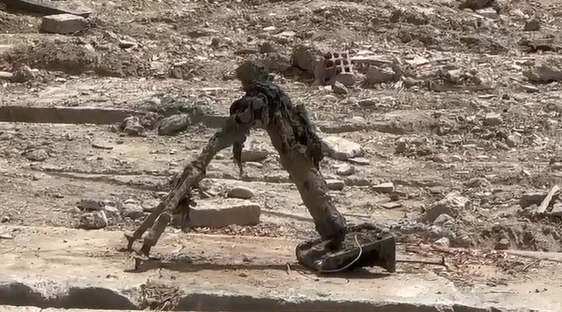 Gjendet një mortajë pranë kanalit të ujërave të larta në Vlorë  mbërrin policia