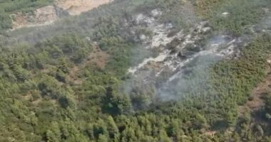 Zjarri në Krastë të Krujës/ 50 efektivë të FA të angazhuar, punohet për izolimin e vatrës