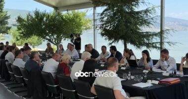 Ethet e lokaleve, PS zbret në terren/ Pogradeci pret mbledhjen 2-ditore, analiza dhe sfidat e sezonit politik