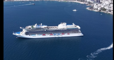 Rama ndan pamjet nga Saranda, një nga destinacionet e preferuara turistike në jug të Shqipërisë