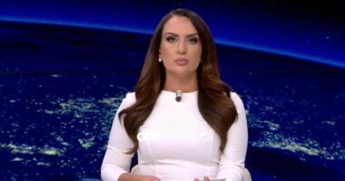 Edicioni Qendror me Rovena Nezirin, (08/08/2026)