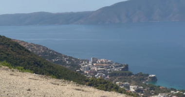Bypass-i i Vlorës kthehet në atraksion turistik