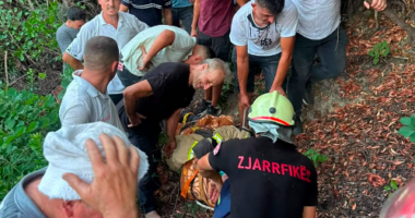 Mallakastër/ 51-vjeçari bie nga 50 metra lartësi, shpëtohet nga zjarrfikësit
