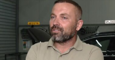 Historia e turkut që ndërtoi jetën në Shqipëri/ Mbi 20 vite në vendin tonë, Serdar Daylan punon si mekanik