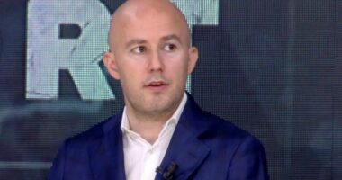 Eksperti Krisafi: Mungesa e mbrojtjes kundërajrore po e vendos Ukrainën në një situatë paniku