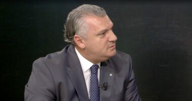 Vendimi i Hagës/ “Serbët e quajnë fitore të madhe”, Bajrami: Gjykata nuk konstatoi krime kundër njerëzimit, njollë e hequr për UÇK