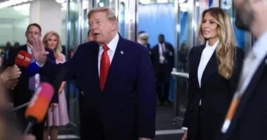 “Nuk duhet të ishit këtu”, Donald Trump vazhdon “sherrin” me CNN
