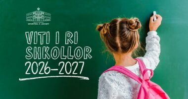 Nis viti i ri shkollor/ Rama uron nxënësit: Shkollat e rilindura me kushte dhe standarde të reja