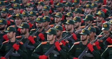 Irani paralajmëron përdorimin e armëve të reja dhe zgjerimin e objektivave në rast të një sulmi amerikan