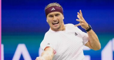 Fitojnë Zverv dhe Andrejeva/ Tenisti gjerman kualifikohet për në çerekfinale në US Open