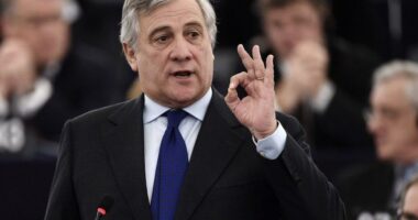 “Rusia, ndërhyrje në zgjedhjet e Italisë”/ Tajani: BE të parandalojë ndikimin e Rusisë në Itali dhe në Europë