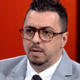 Drejtësi apo turp? Shqiptarët janë dënuar për luftën me 150 vite burgim më shumë se serbët