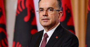 Presidenti Bajram Begaj mesazh klasës politike për fillimin e sesionit të ri parlamentar