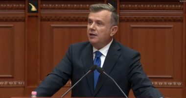 Nis sesioni i ri i Kuvendit/ Balla: Integrimi në BE, mision kombëtar