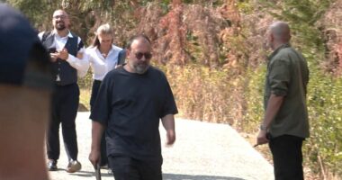 Rama mbledh drejtuesit dhe ministrat / Diskutohen dokumentet “Besa” dhe “Prania Besnike”