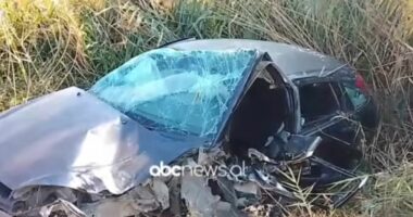 VIDEO/ Përplasen tre automjete në aksin Lushnjë-Berat, dy persona në gjendje të rëndë