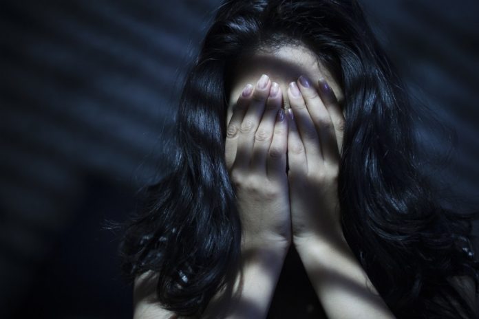 Një në shtatë kinezë përballet me çrregullime mendore  shifrat rriten në tre dekada