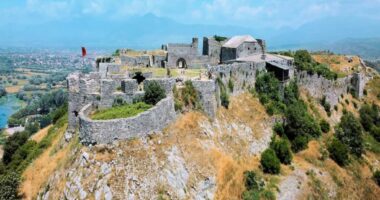 Kalaja e Rozafës, prej thesareve më të vizituara të trashëgimisë historike