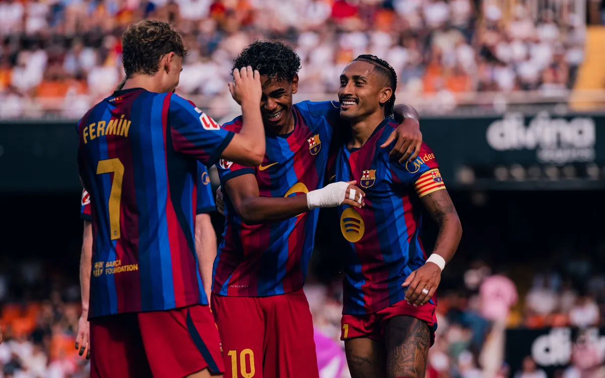 Barcelona trondit Spanjën/ Valencia kapitullon totalisht në shtëpi, katalanasit ia dalin 5-0