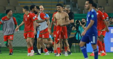 Kur shorti vendos kualifikimin/ Ngjarja e rallë në historinë e futbollit përsëritet në Kupën e Gjirit