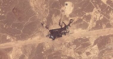 Arabia Saudite mbyll tubacionin e naftës pasi u godit nga disa sulme ajrore