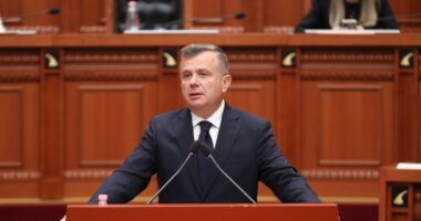 Pagat e gjyqtarëve/ Balla: Ligji sot do të votohet! Vota jonë kundër kërkesës hipokrite të PD