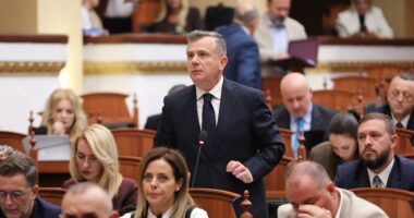 Balla-opozitës: Lërini folklorizmat, sot duhet të jemi më të bashkuar se kurrë andej dhe këndej kufirit