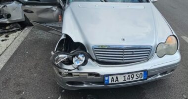 Aksident tek Ura e Matit, përplasen dy mjete/ Dy të lënduar nisen drejt Traumës