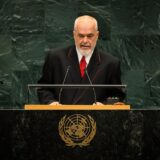 Një pakt botëror për mendjen njerëzore