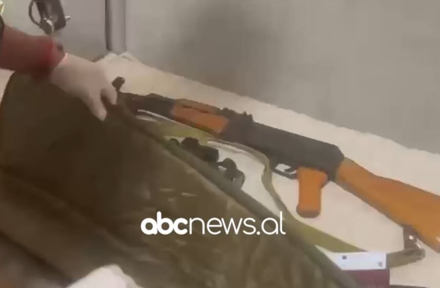 Armë zjarri në banesë  dy të arrestuar në Tiranë dhe Krujë  Sekuestrohen pistoletë e kallashnikov