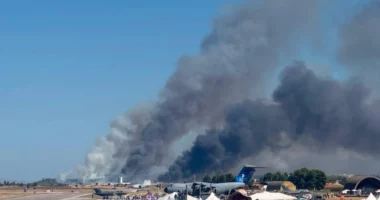 VIDEO/ Rrëzohet avioni “Phantom” gjatë shfaqjes ajrore në Greqi