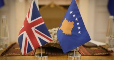 Pas SHBA dhe Francës/ Britania paralajmëron shtetasit në Kosovë: Shmangni turmat dhe tubimet më 16 shtator