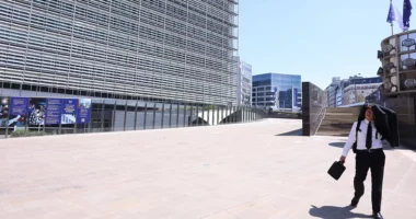 Belgjika regjistron gati 3 mijë vdekje shtesë gjatë valëve të të nxehtit të verës, thotë instituti shëndetësor