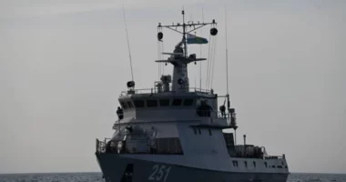 Nëntë ushtarakë humbin jetën gjatë manovrave detare në Kaspik