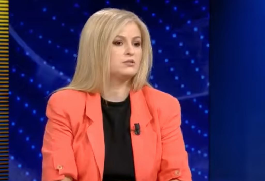  Akuzat janë në aspekt individual   gazetarja  Vlora Hyseni është vetëdorëzuar  biletën e kthimit e kishte në datë 23  