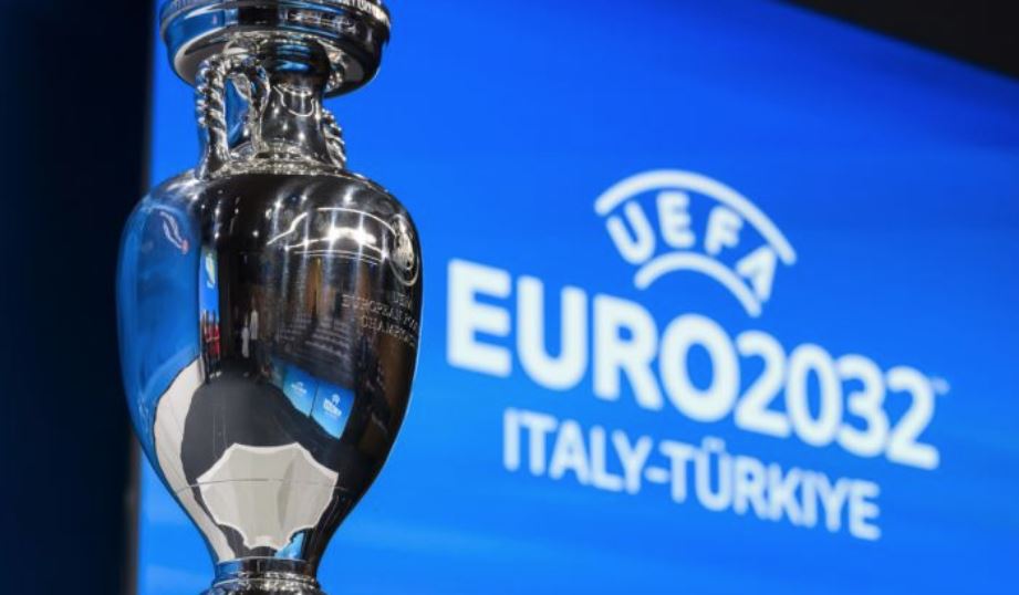 Euro 2032, Italia rrezikon bashkëorganizimin/ Vonesat në stadiume dhe tensionet në federatë rrisin pasigurinë