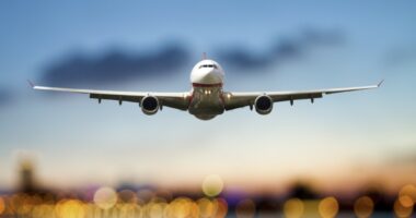 Konflikti rrit fluturimet në Shqipëri/ Eurocontrol: Vendi ndër destinacionet më të preferuara të verës