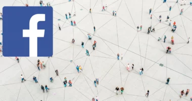Facebook përballet me gjobë deri në 10.5 miliardë dollarë