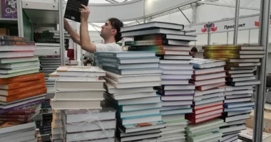 Letonia ndalon librat rusë dhe bjellorusë, duke përmendur shqetësime për propagandën
