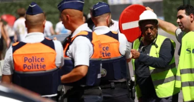 Përfshihet nga flakët një ndërtesë në Bruksel, vazhdojnë kërkimet për viktima të mundshme