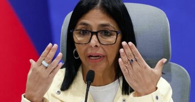 Venezuela i dorëzon SHBA-së kontrollin mbi një të pestën e naftës së vendit