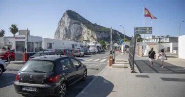 Italia zgjat kontrollet ajrore dhe detare me Spanjën