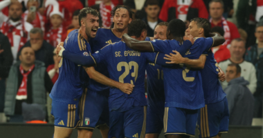 Italia kthehet “e madhe”/ Të Kaltrit ringjallen me fitoren e madhe 4-1 në fushën e Turqisë